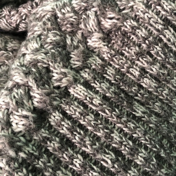 AE Sweater Dress - Picture 7 of 9